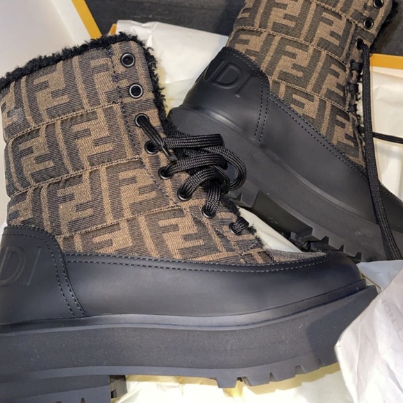 Fendi Shoes - Fendi Signature biker boots